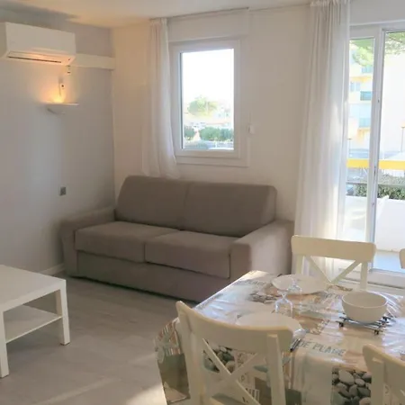 Cigales De Mer - 4 Couchages, Dans Le Centre A Un Pas Des Plages *