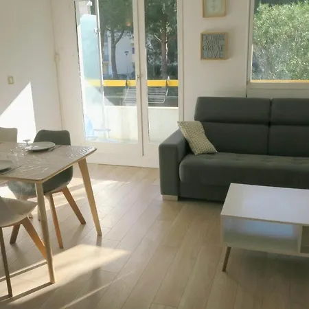 Résidence Cigales De Mer - 4 Couchages, Dans Le Centre à Un Pas Des Plages *